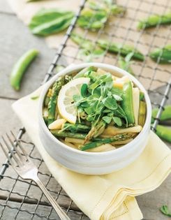 Lemony green veggie pasta
