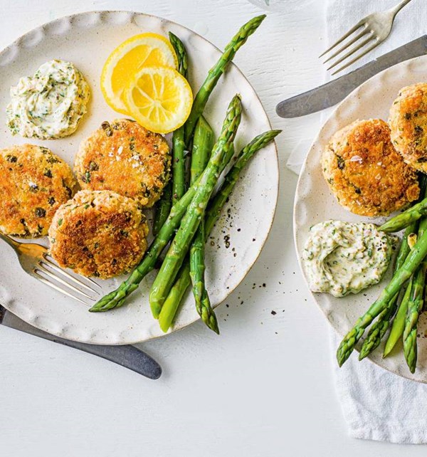 Lemony salmon fishcakes