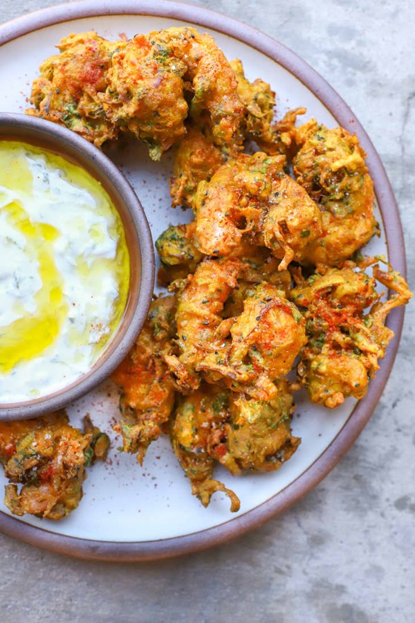 Lemony shrimp pakora with cucumber raita 