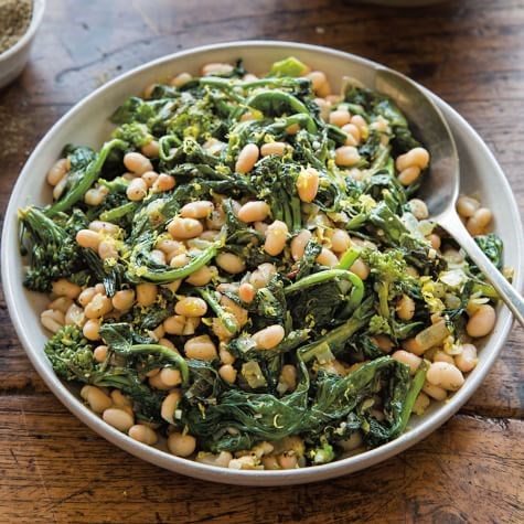 Lemony white beans with broccoli rabe