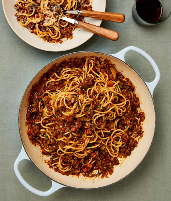 Lentil, anchovy and fennel ragu with spaghetti