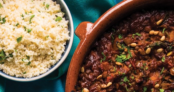 Lentil and date tagine