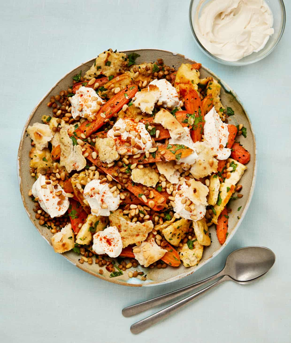 Lentil and roast carrot fatteh
