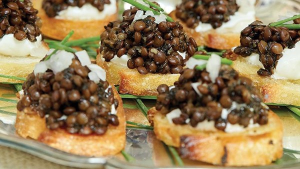 Lentil caviar toasts