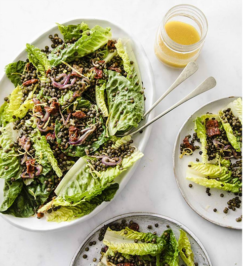 Lentil fattoush salad with caramelized red onions