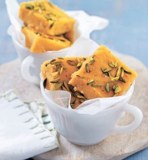 Lentil fudge with cardamom
