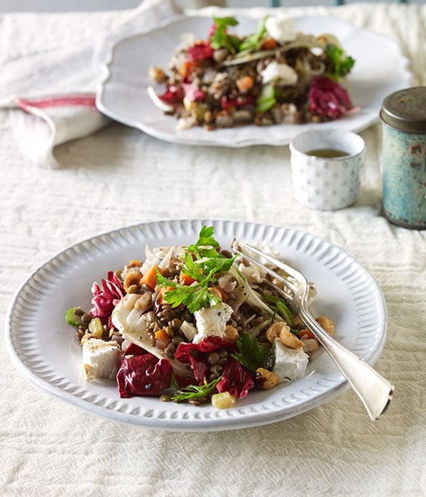 Lentil, goat's cheese and hazelnut salad