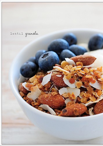 Lentil granola