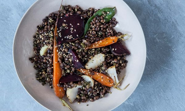 Lentil, green peppercorn and salt-baked veg [salad]