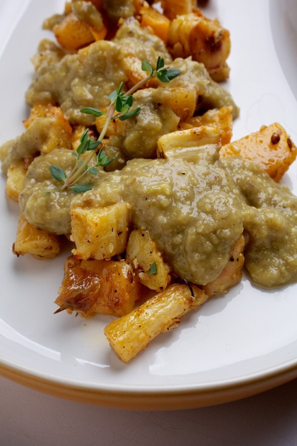 Lentil-miso gravy