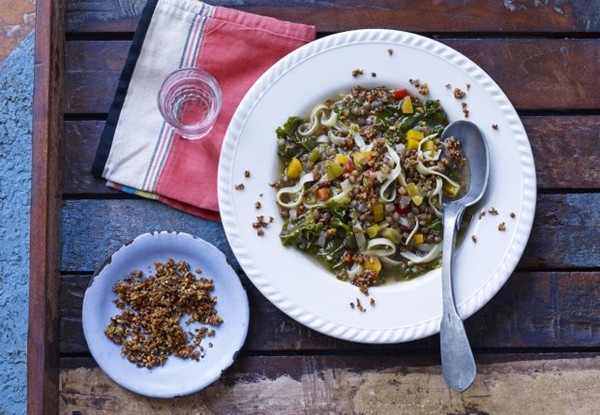 Lentil noodle soup with greens (Rushtay)