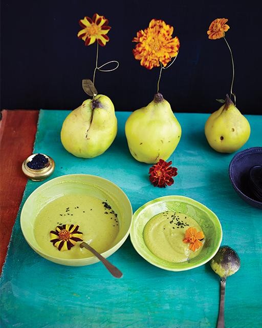 Lentil quince soup