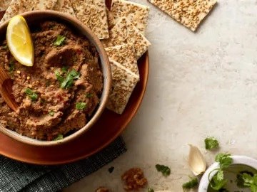 Lentil-walnut pâté