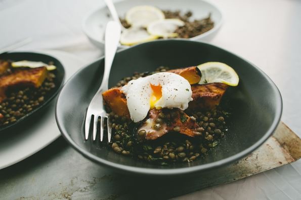 Lentils & roasted acorn squash & poached egg