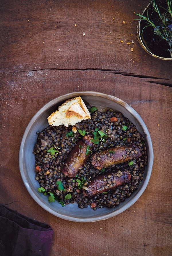 Lentils and figatelli