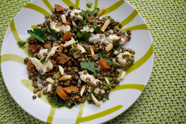Lentils and mozzarella