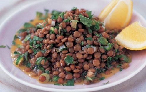 Lentils with spring onions and parsley