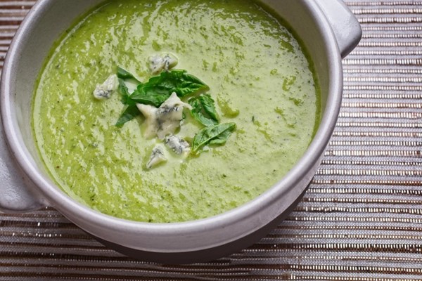 Lettuce and Gorgonzola soup with basil