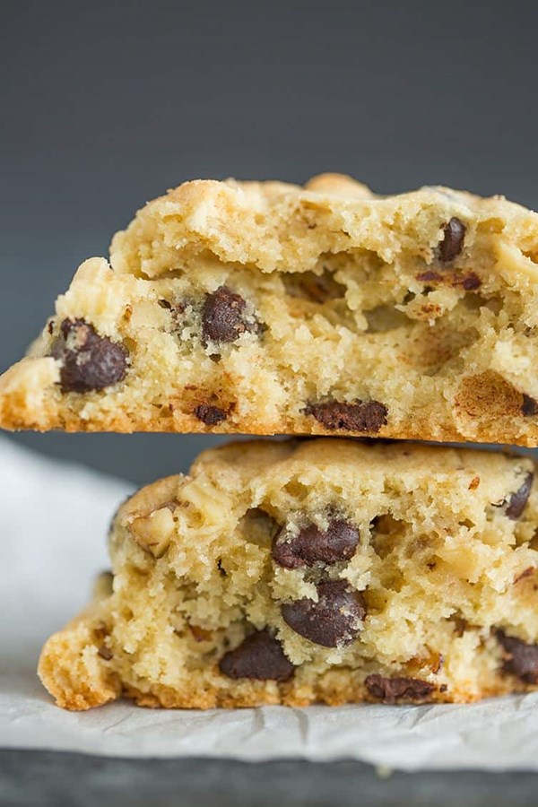 Levain Bakery chocolate chip cookies