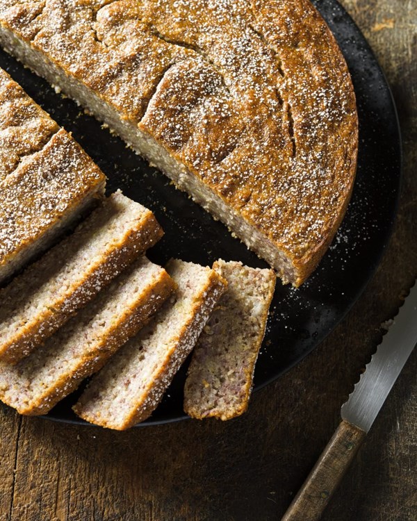 Liberian banana-rice bread