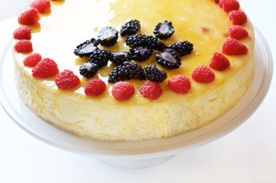 Light and creamy Easter cheesecake
