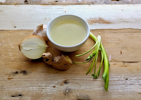 Light Asian chicken stock