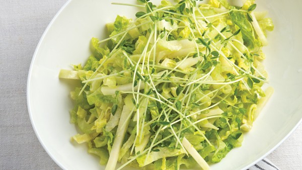 Light green crunchy salad