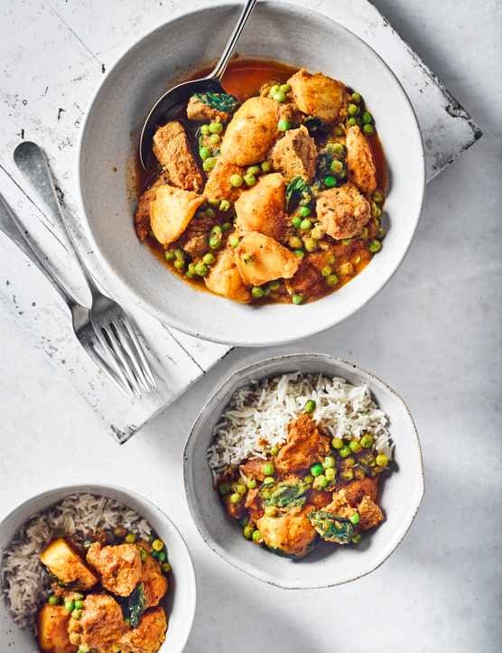 Light pork vindaloo