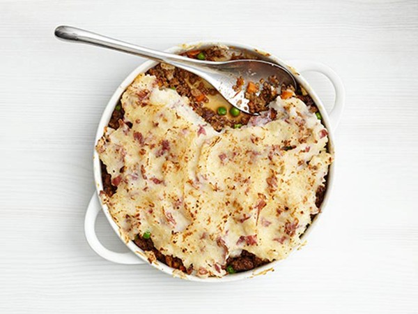 Light shepherd's pie
