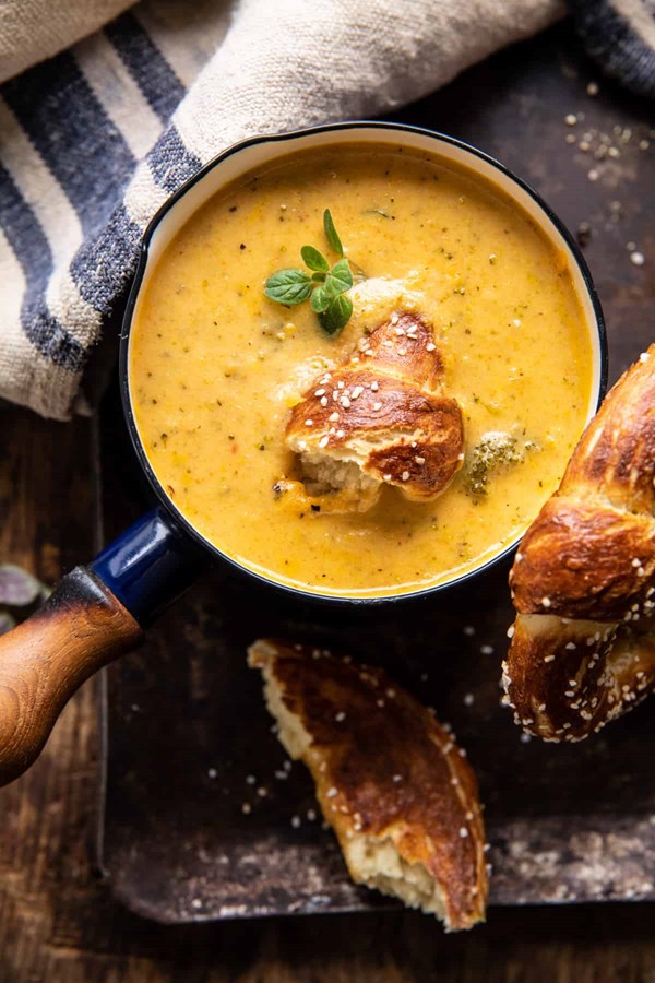 Lighter creamy broccoli cheddar soup