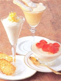 Lightly set cream (Flummery)
