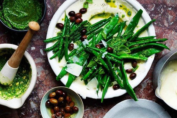 Ligurian pesto & bean salad with creamy semolina