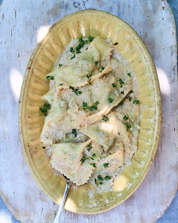 Ligurian Swiss chard pansotti in walnut sauce (Pansotti Liguri con salsa alle noci)