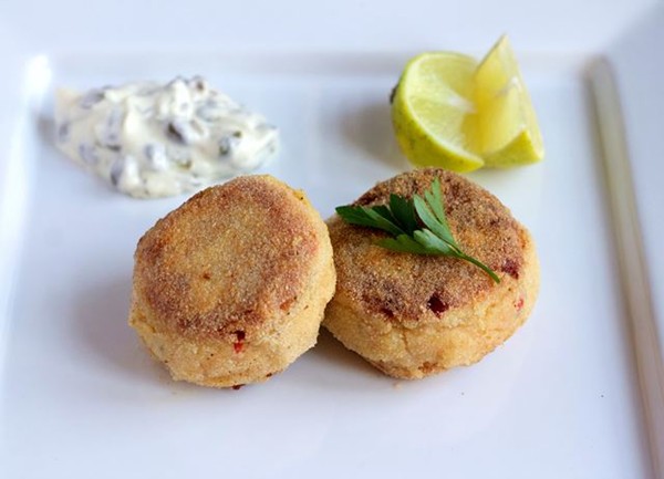 Lime and chilli crab cakes