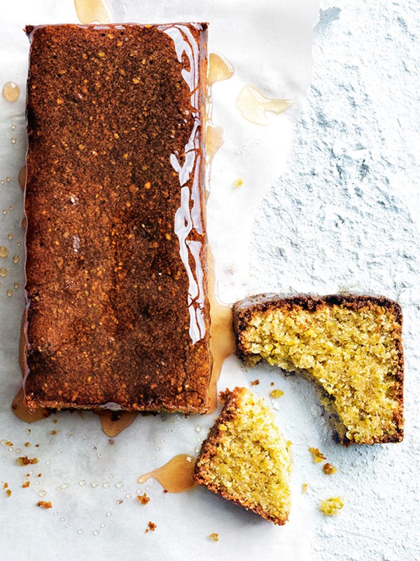 Lime and pistachio cake