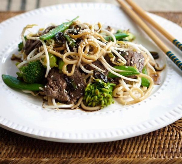 Lime and sesame beef stir-fry