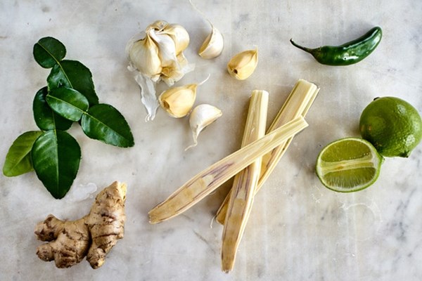 Lime leaf miso soup