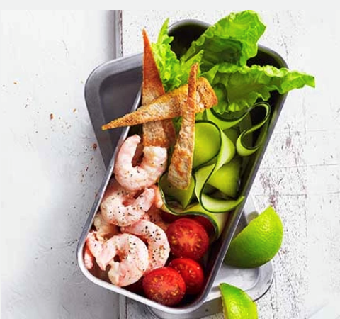 Lime prawn cocktail pitta salad