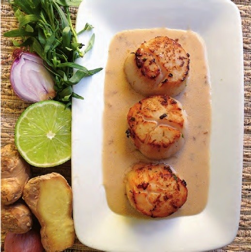 Lime-seared scallops in lemongrass broth