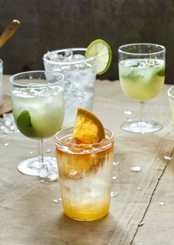 Lime spritzer