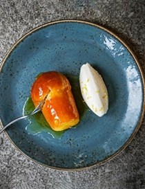 Limoncello baba,mascarpone and vanilla cream