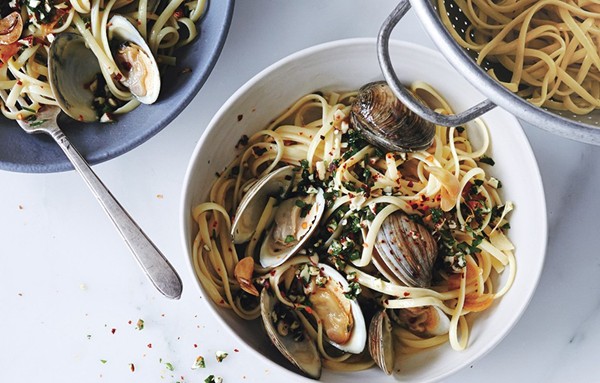 Linguine and clams with almonds and herbs