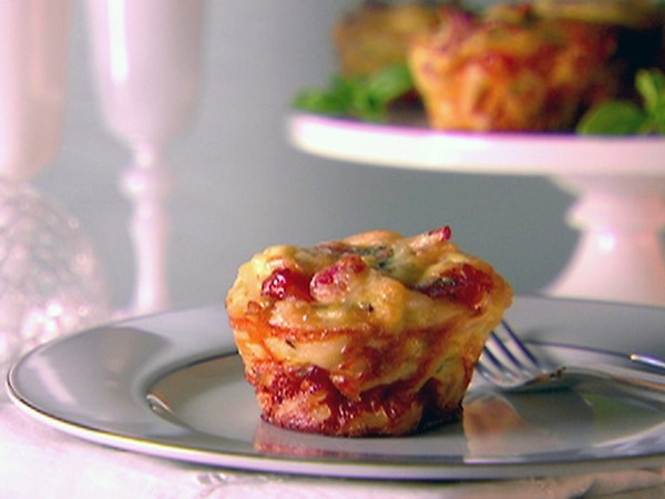 Linguine and prosciutto frittatas