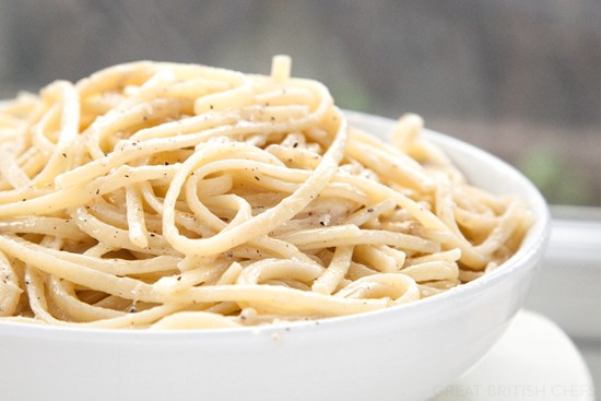 Linguine cacio e pepe
