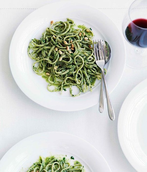 Linguine con pesto matto