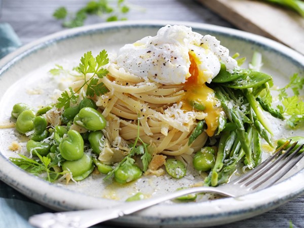 Linguine primavera and poached eggs