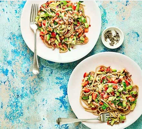 Linguine with avocado, tomato & lime