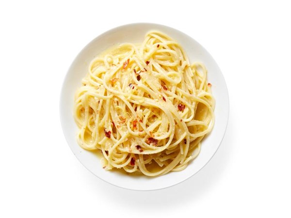 Linguine with chile-lemon butter sauce