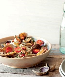 Linguine with clams, pancetta, and tomatoes