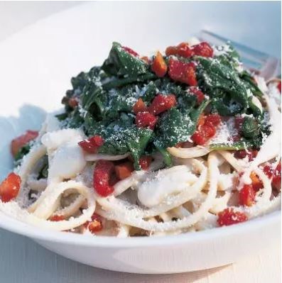 Linguine with Gorgonzola, pancetta and wilted rocket